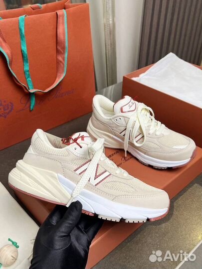 Кроссовки Loro Piana x New Balance 990v6