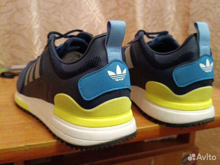 Кроссовки мужские adidas zx 700 hd