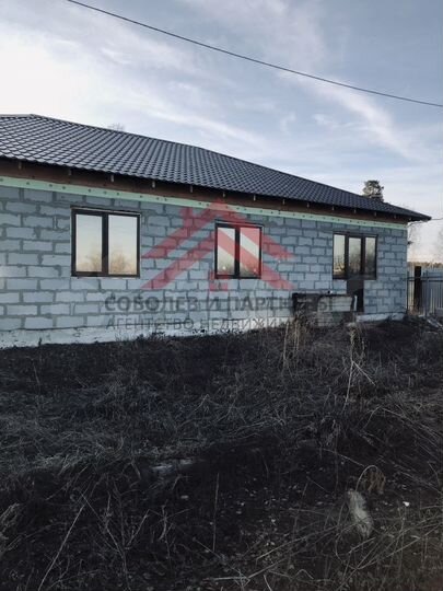 Коттедж 194 м² на участке 30 сот.