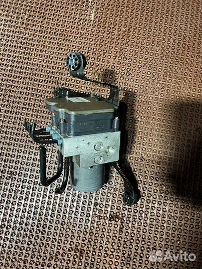 Блок ABS X5 F15 X6 F16 Блок абс Х5 Ф15 Х6 Ф16