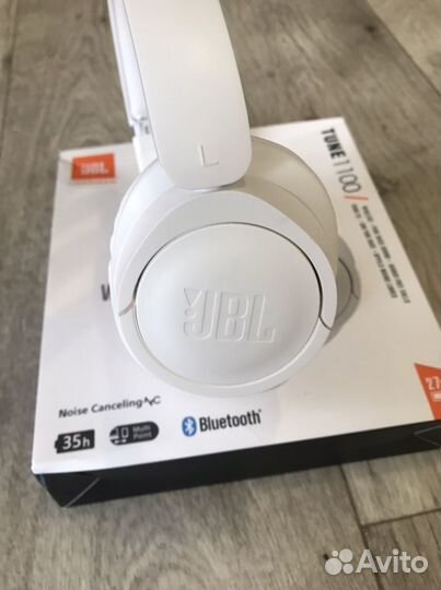 Беспроводные наушники jbl tune 1100