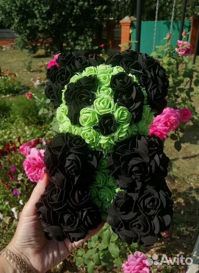 Мишка панда из фоамирановых роз