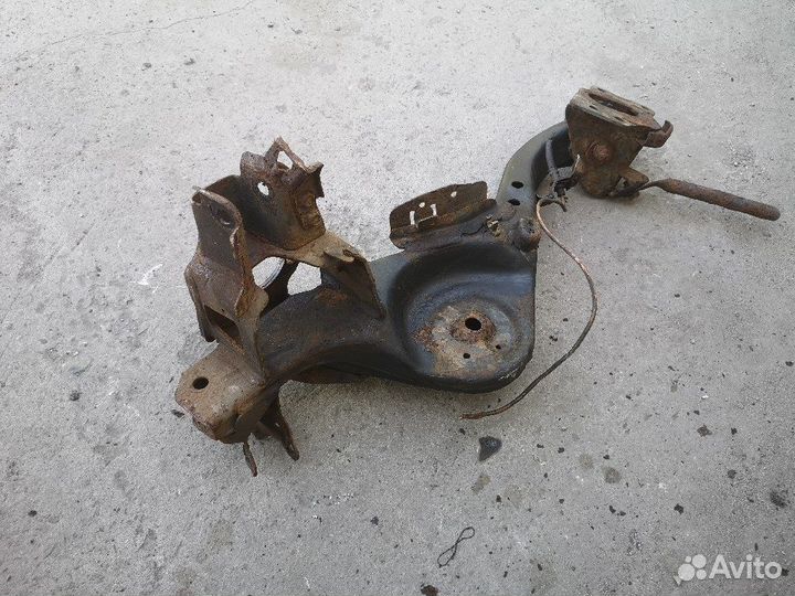 Рычаг задний левый Ниссан Х-Трейл Т31, Qashqai J10