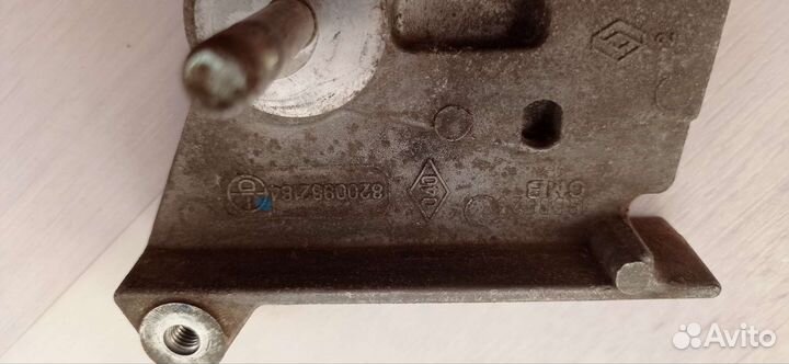 Водяная помпа на двигатель k4m