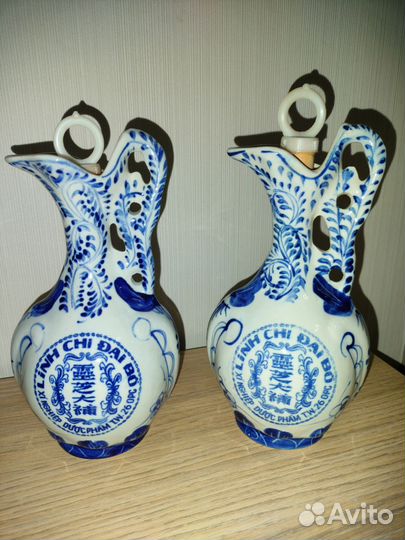 Кувшин фарфоровый