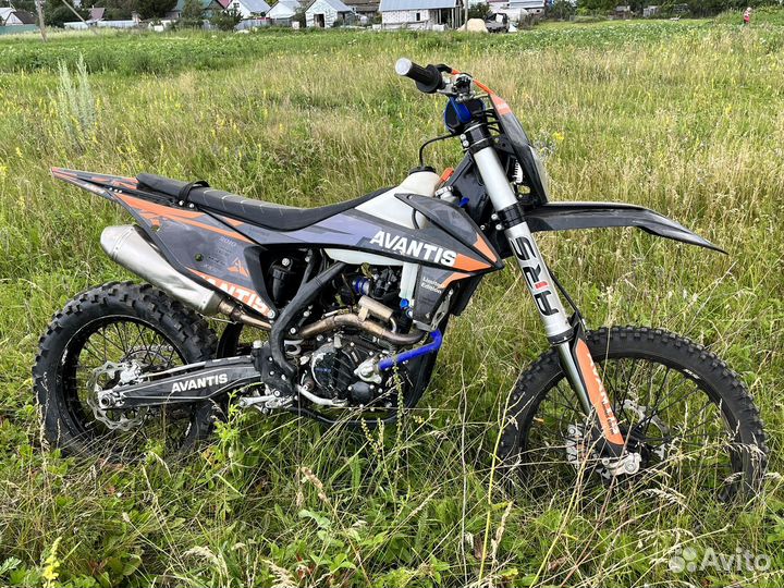 Мотоцикл Avantis 300 pro