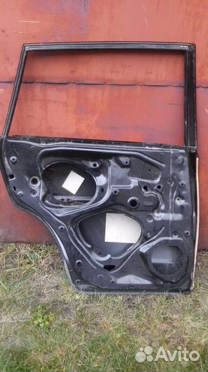 Дверь новая задняя левая toyota RAV-4 67004-42100