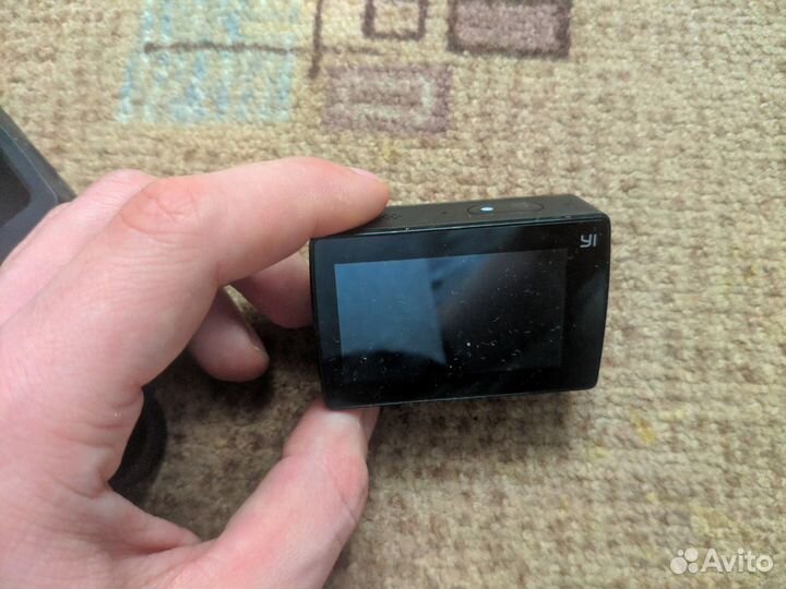 Экшен камера yi 4k