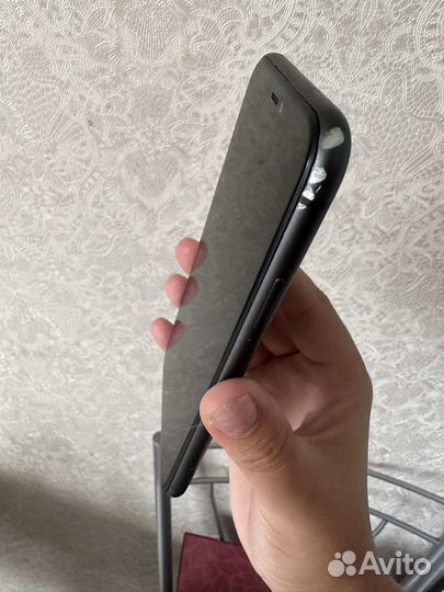 Телефон iPhone 11 128 gb