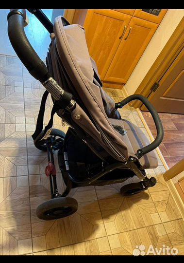 Прогулочная коляска valco baby snap 4