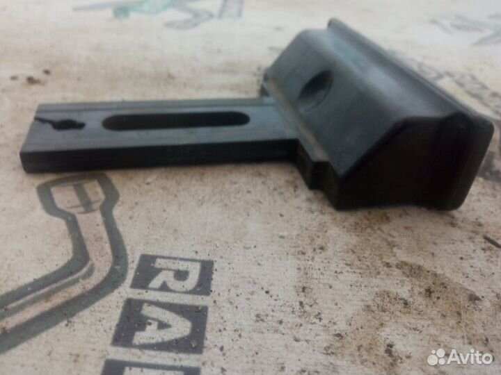 Кнопка ручного тормоза(ручника) Mercedes-Benz W124