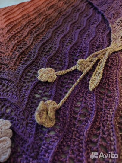 Бактус вязаный, шаль, платок ручной работы