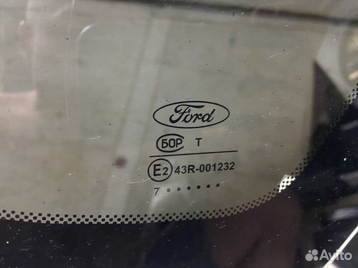 Задняя форточка Ford Focus 2 седан