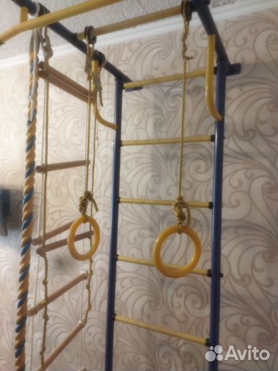 Детская шведская стенка/спортивный уголок