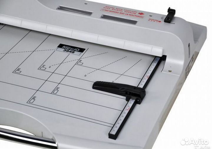 Резак для бумаги гильотинный кв -трио 3948, новый