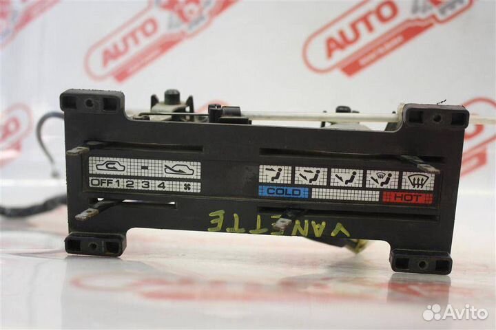 Блок управления печки/климат-контроля Nissan C22