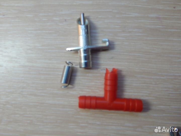 Поилки для кроликов нипельные