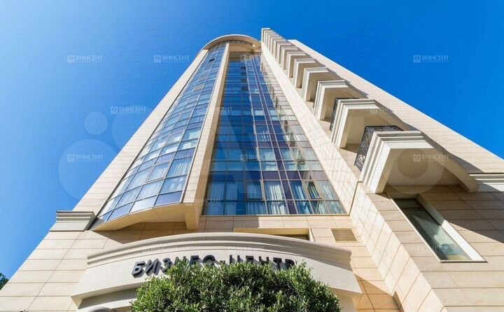 2-к. квартира, 66 м², 8/16 эт.