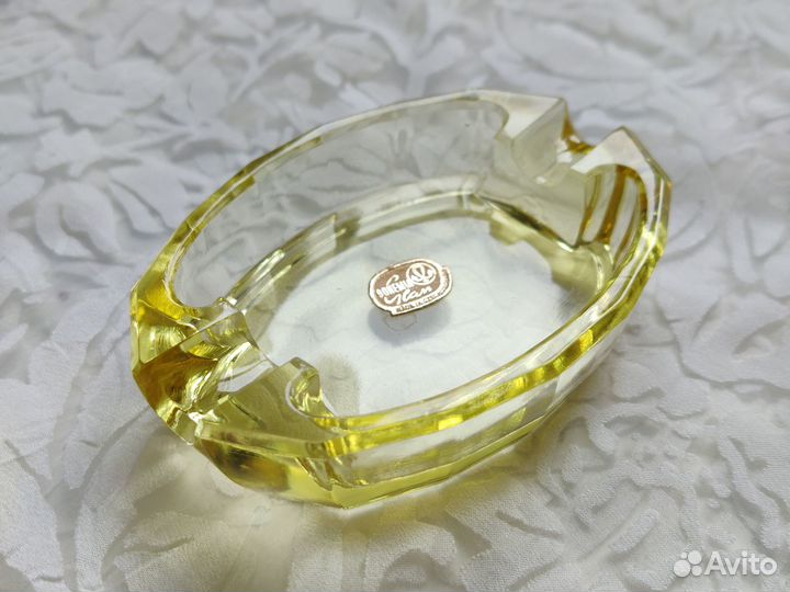 Богемское цветное стекло Чехословакия пепельница