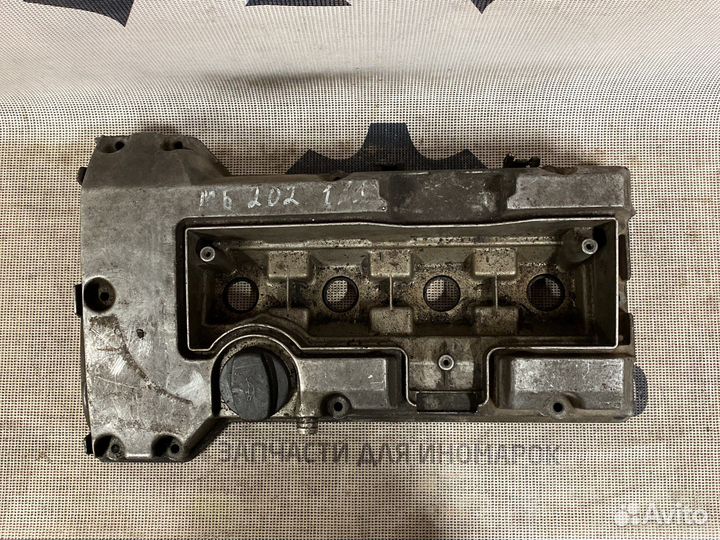 Клапанная крышка Mercedes W202 A1110100330