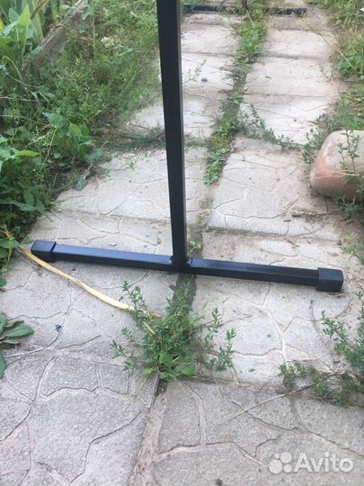 Парковочная стойка