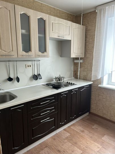 2-к. квартира, 52 м², 3/9 эт.