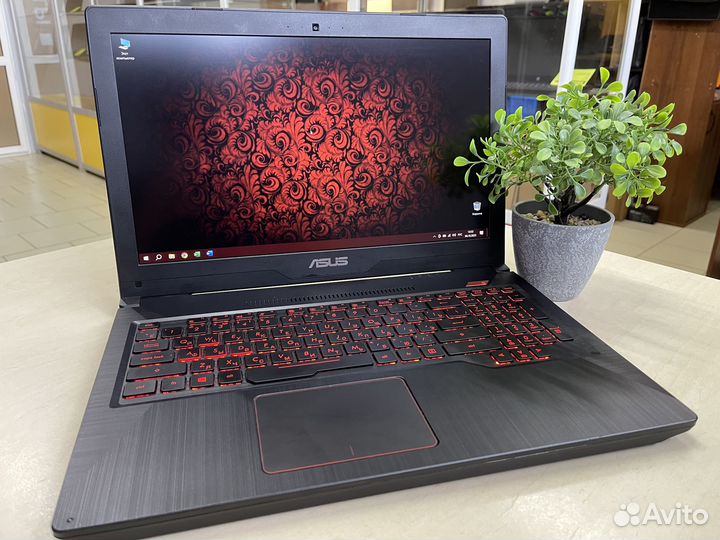 Игровой ноутбук Asus/Core i5/12GB/GTX1050/SSD/FHD