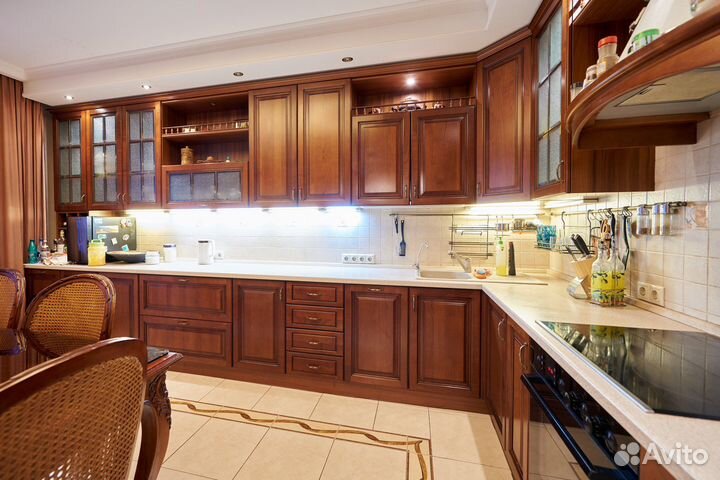 Кухня из массива Италия