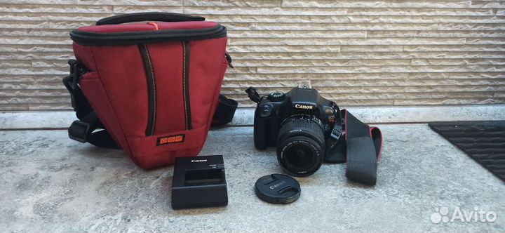Зеркальный фотоаппарат canon