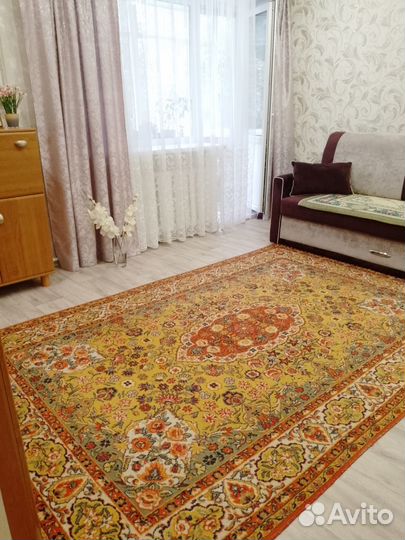 Ковер бу шерстяной