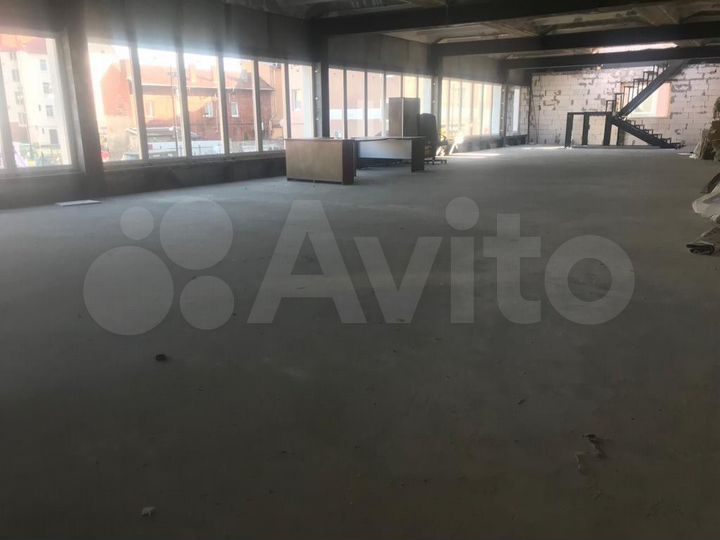 Свободного назначения, 220 м²