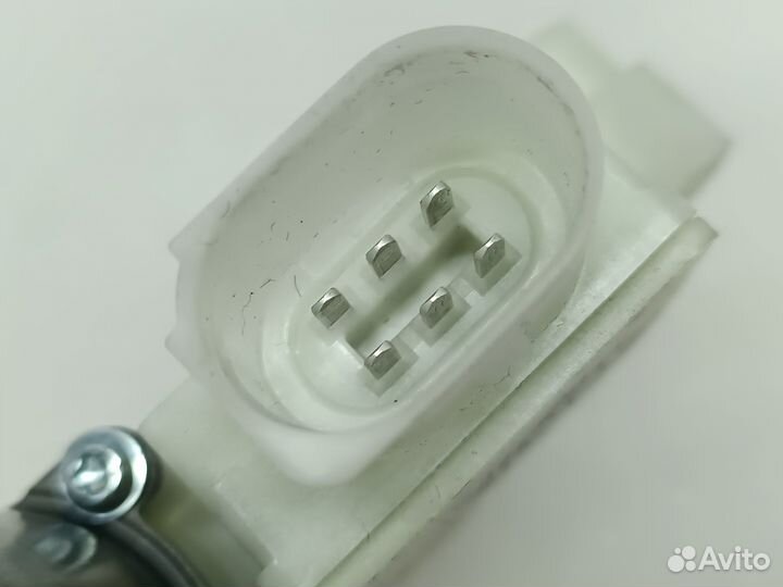 Моторчик стеклоподъемника задний правый BMW 5 G30