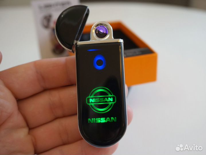 Зажигалка USB nissan