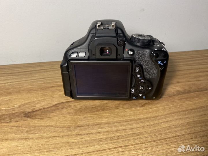 Canon eos 600d kit