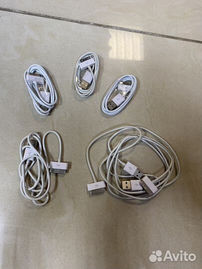 Зарядка на iPhone 4, 4s