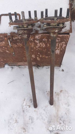 Полуось волга