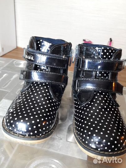 Ботинки для девочки 25р