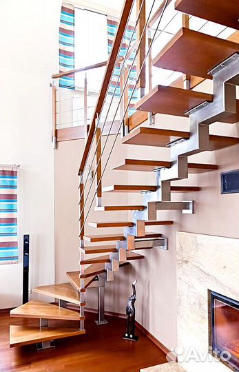 Лестница на второй этаж