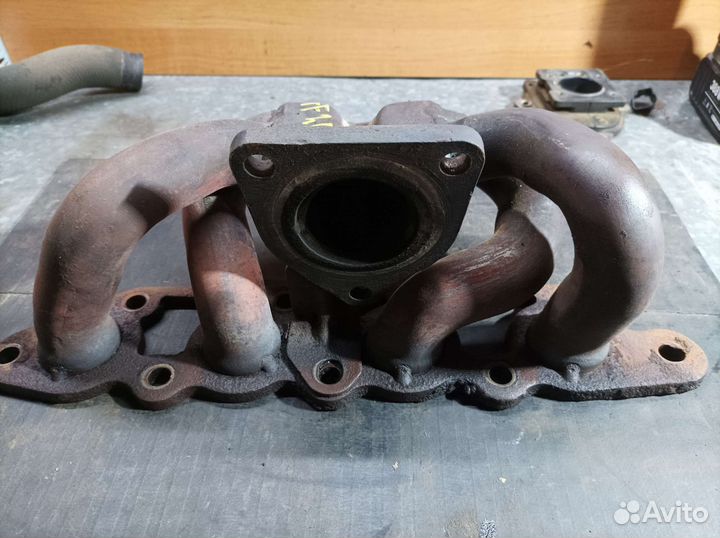 Выпускной коллектор Ford Focus 1 USA 2.0