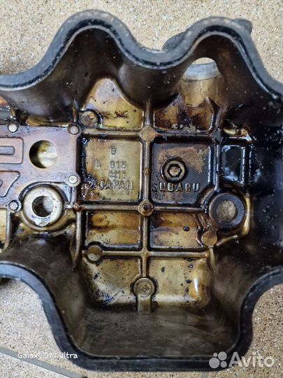 Крышка головки двигателя Субару Легаси 2 2.0