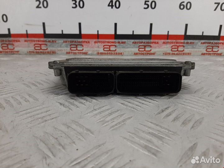 Блок управления двигателем Volkswagen Polo 3 2001