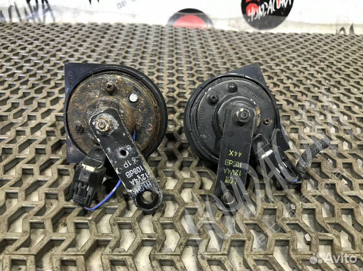 Сигнал (клаксон) Honda Accord