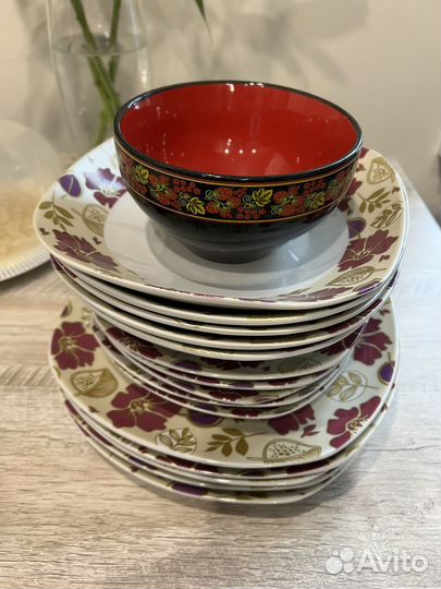 Набор столовой посуды на 5 персон