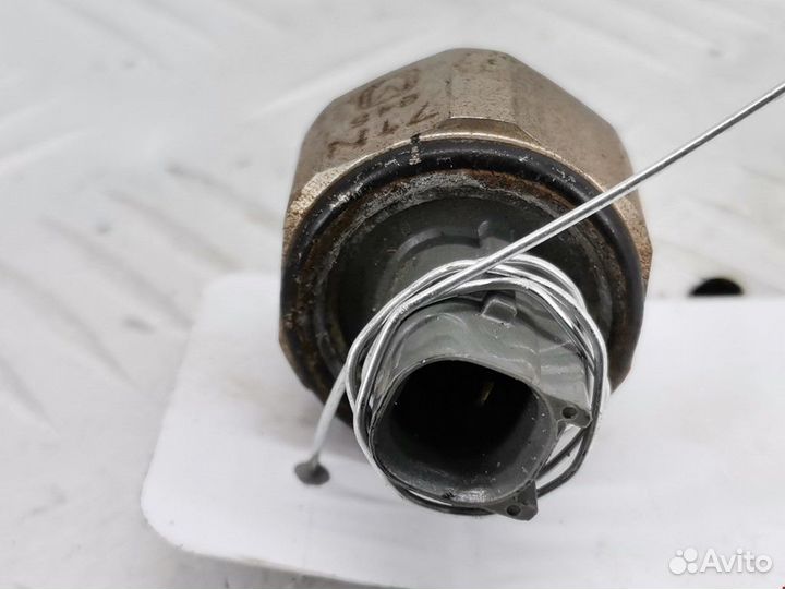 Датчик детонации Lexus RX 2000