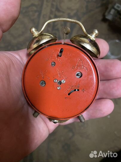 Часы настольные СССР Слава