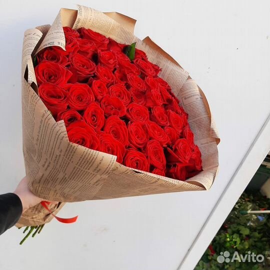 Цветы. Букет из 51 розы с бесплатной доставкой