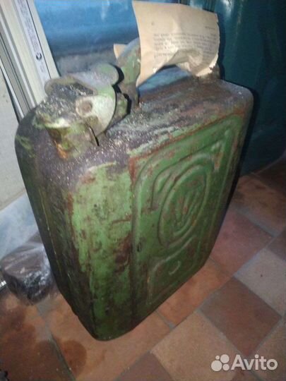 Канистры металлические