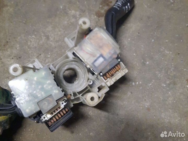 Подрулевой переключатель mazda 323