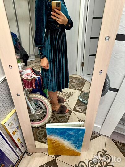 Платье бархатное 42-44 новое