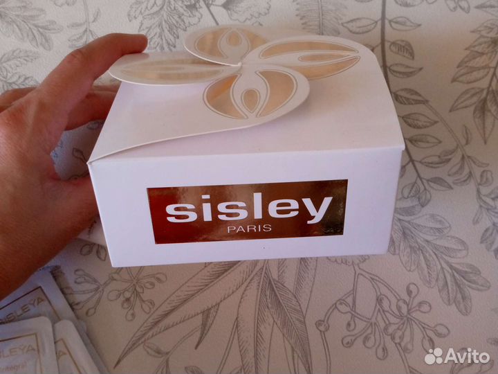 Sisleÿa линия anti-age